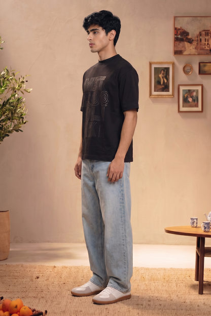 Oversized Graphic T-Shirt - D004