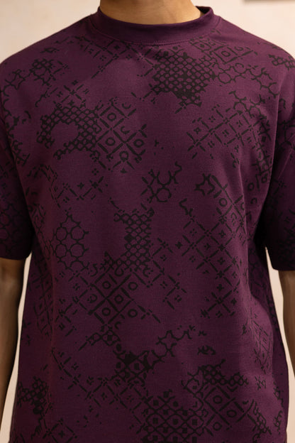 Oversized Graphic T-Shirt - D012