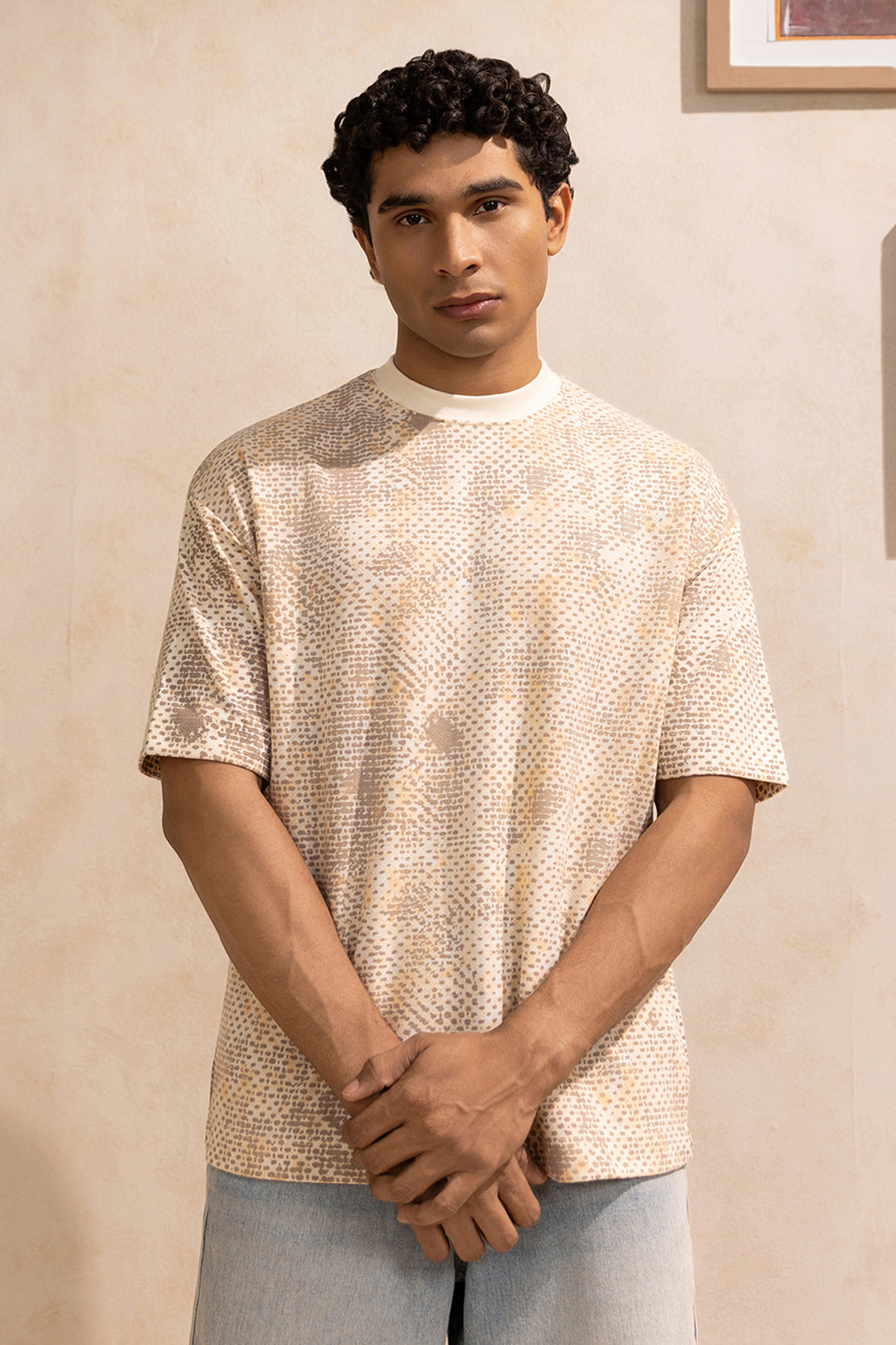 Oversized Graphic T-Shirt - D016