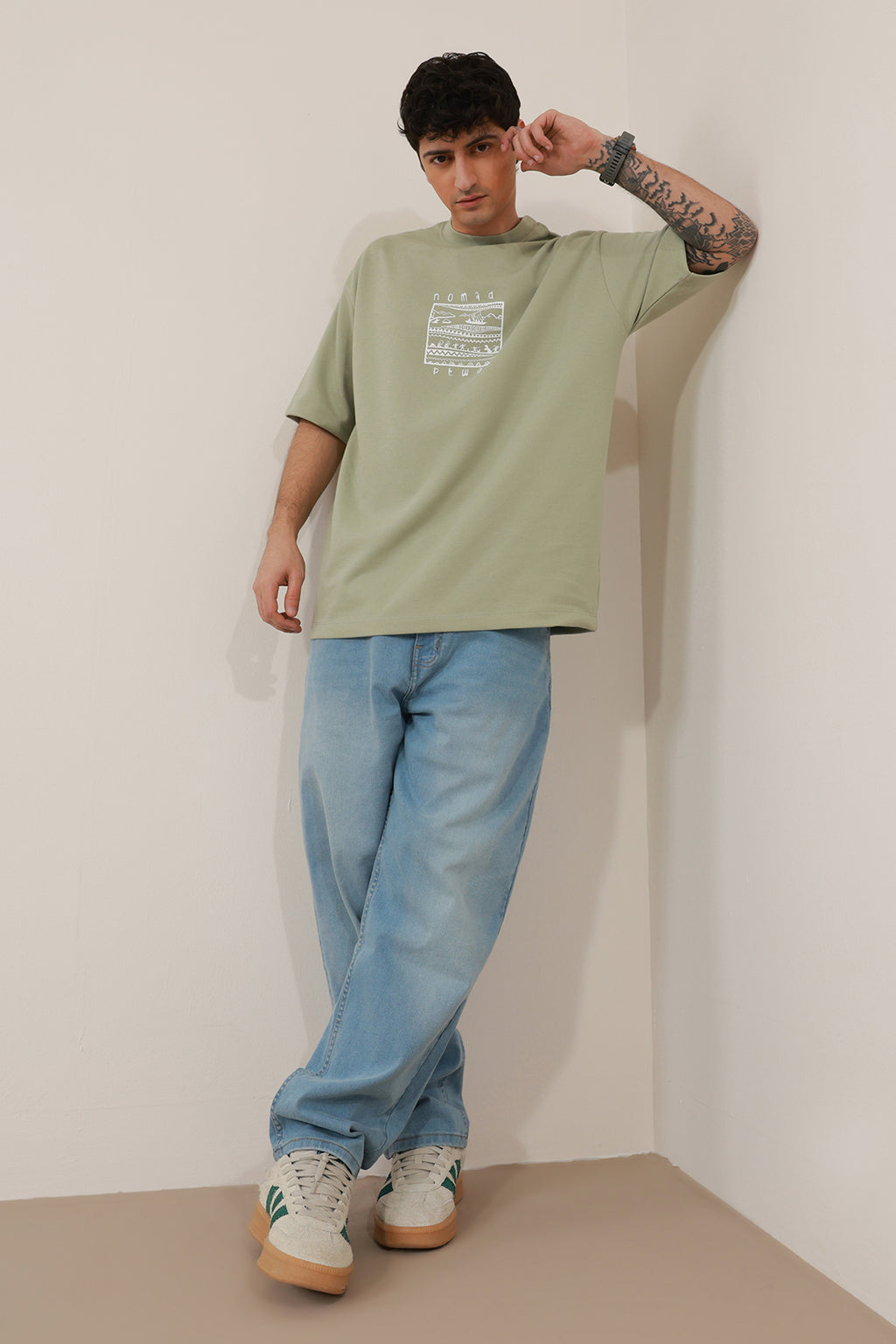 Oversized T-Shirt - D023