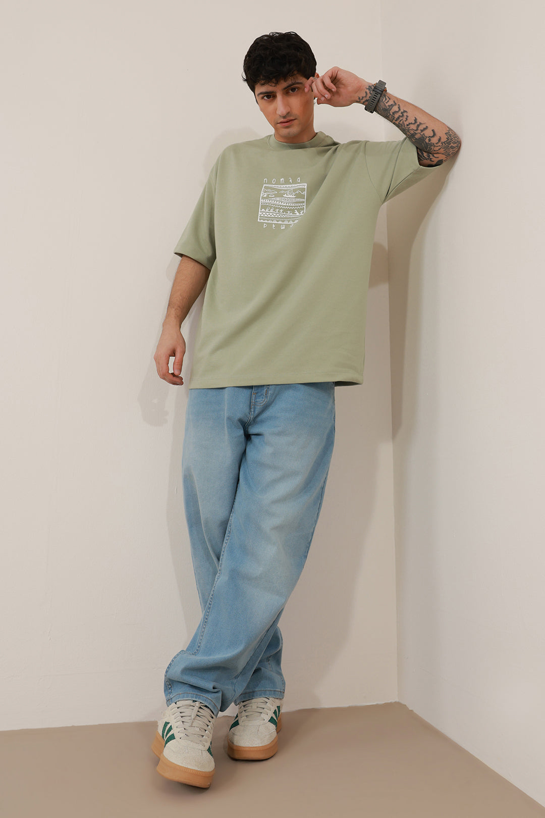 Oversized T-Shirt - D023