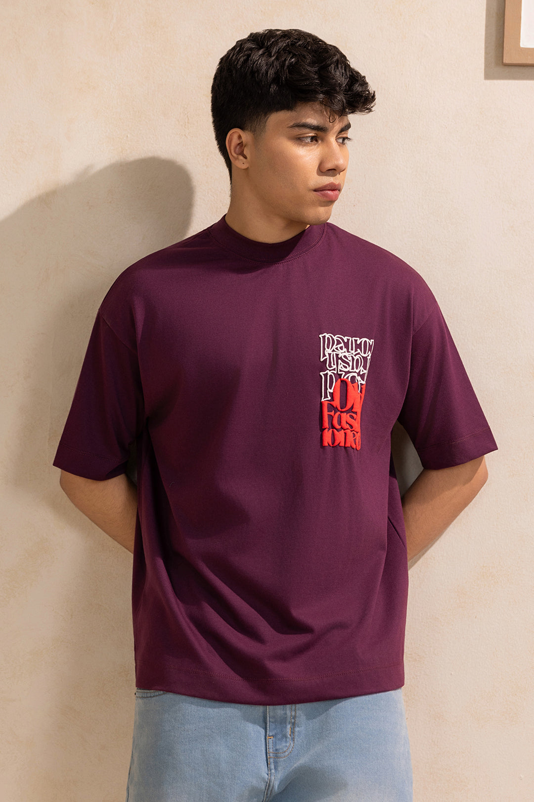 Oversized Graphic T-Shirt - D037