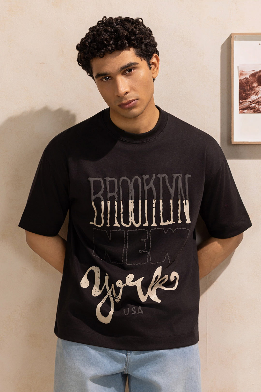 Oversized Graphic T-Shirt - D047