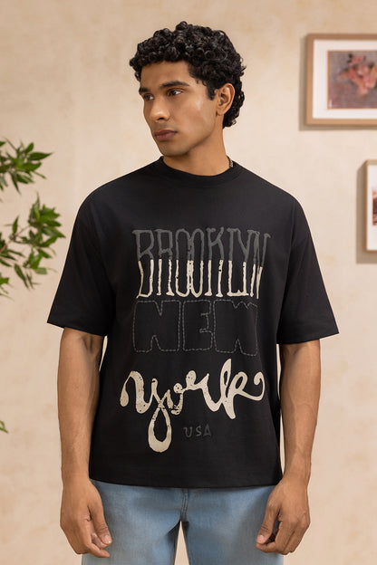 Oversized Graphic T-Shirt - D047