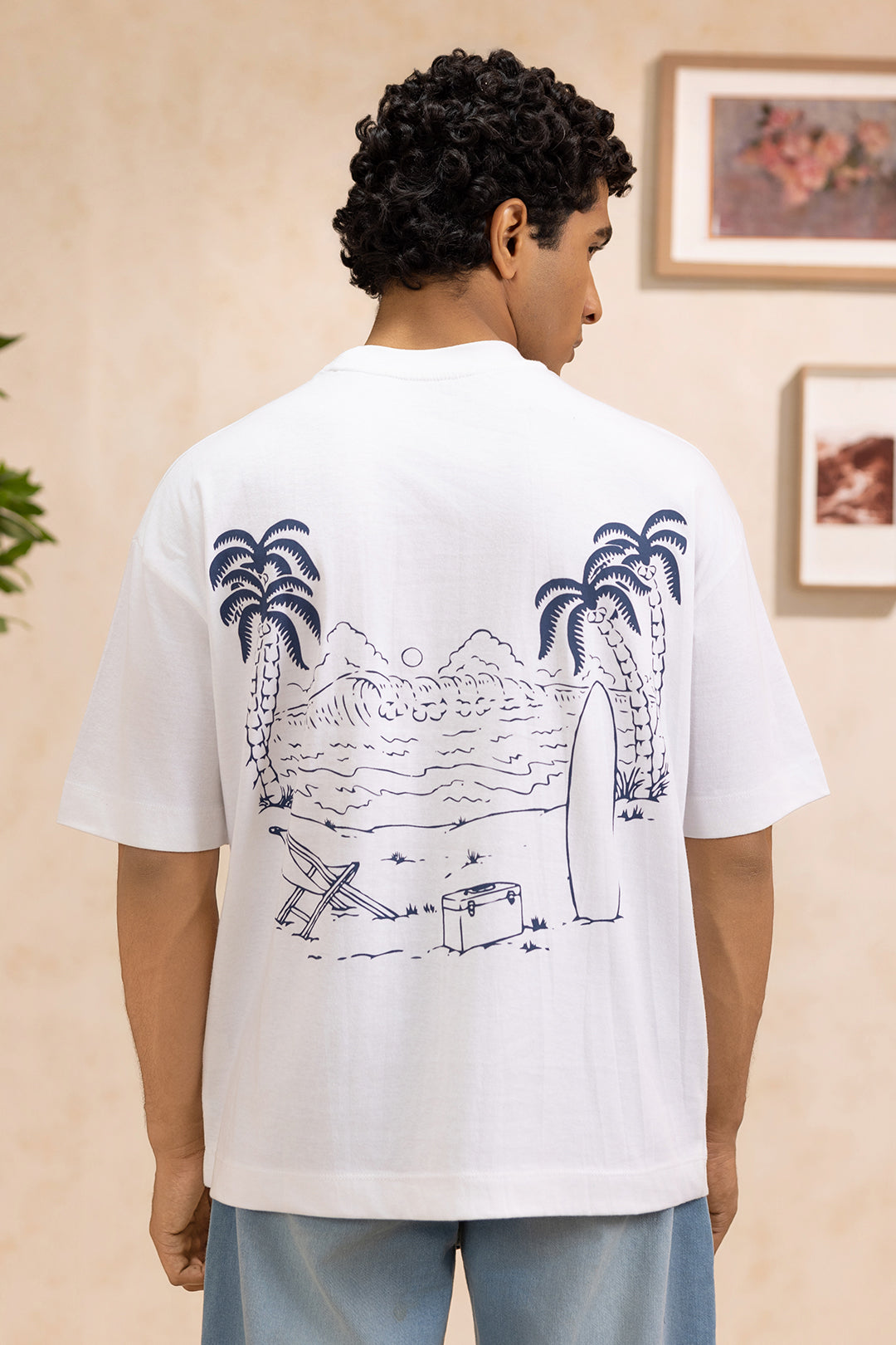 Oversized Graphic T-Shirt - D060
