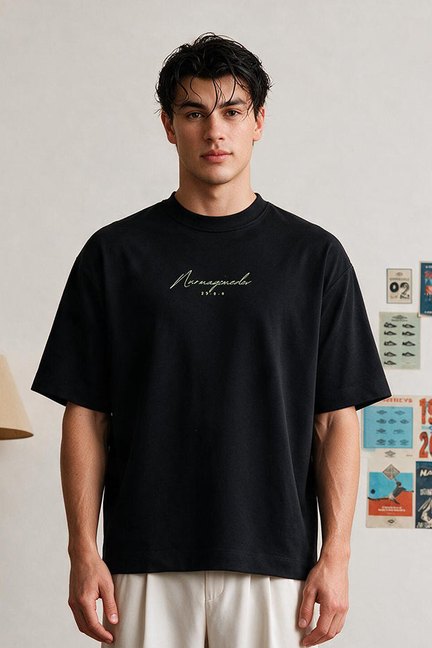 Oversized Graphic T-Shirt - D106