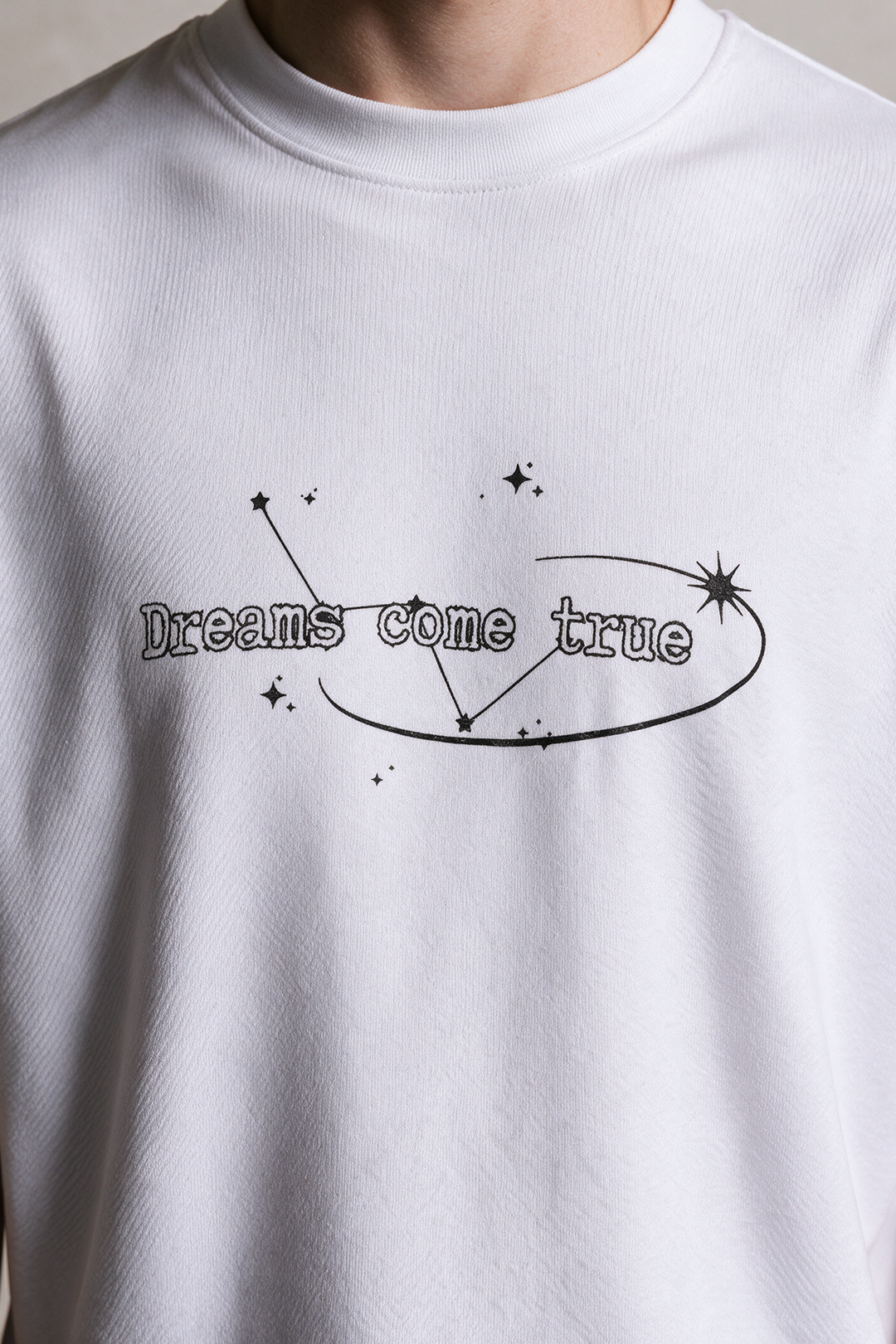 Oversized Graphic T-Shirt - D114