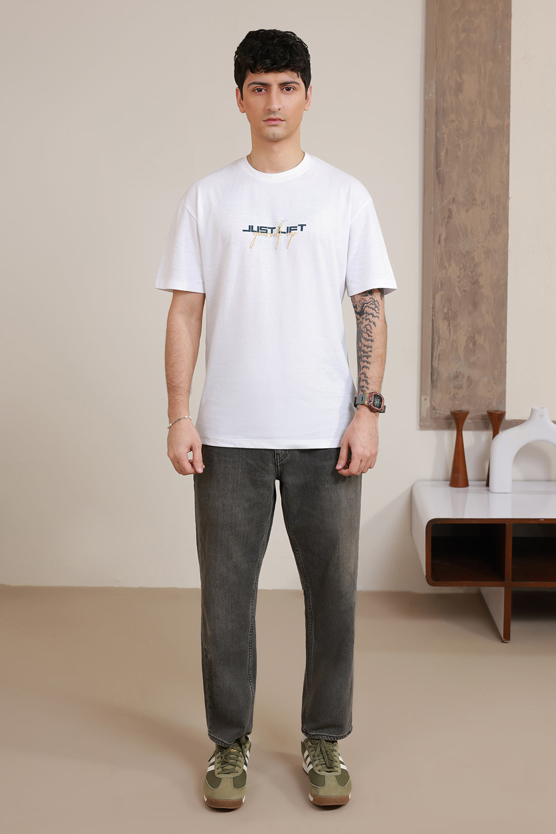 Graphic T-Shirt - R025