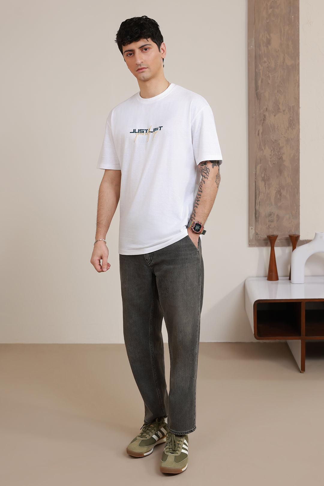 Graphic T-Shirt - R025