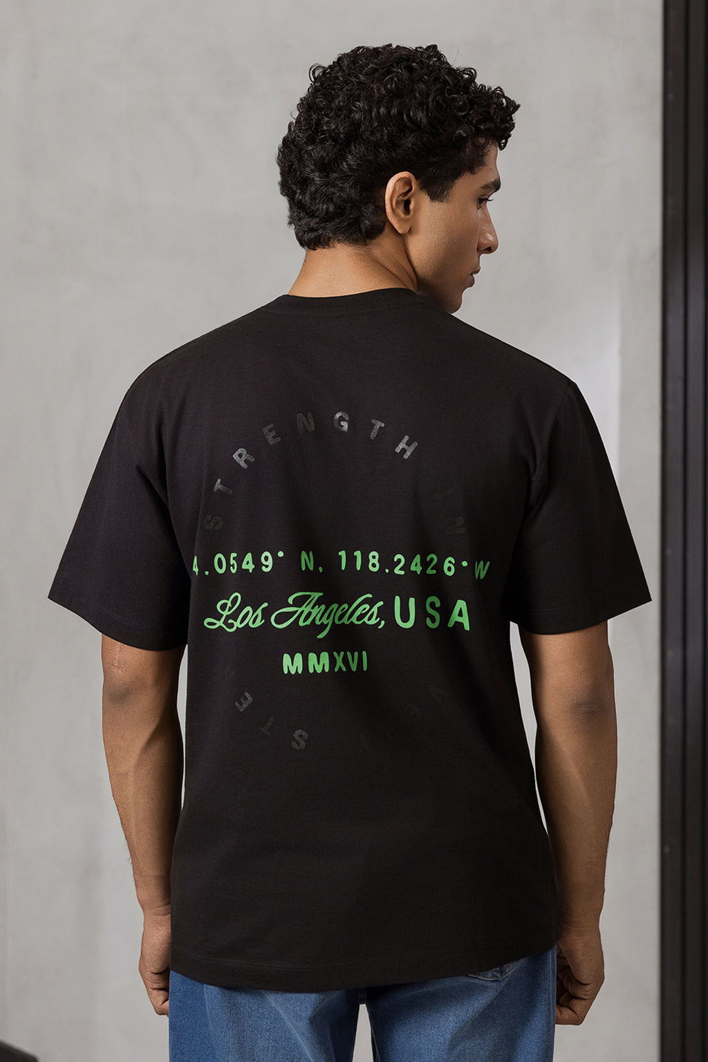 Relax Graphic T-Shirt - X001