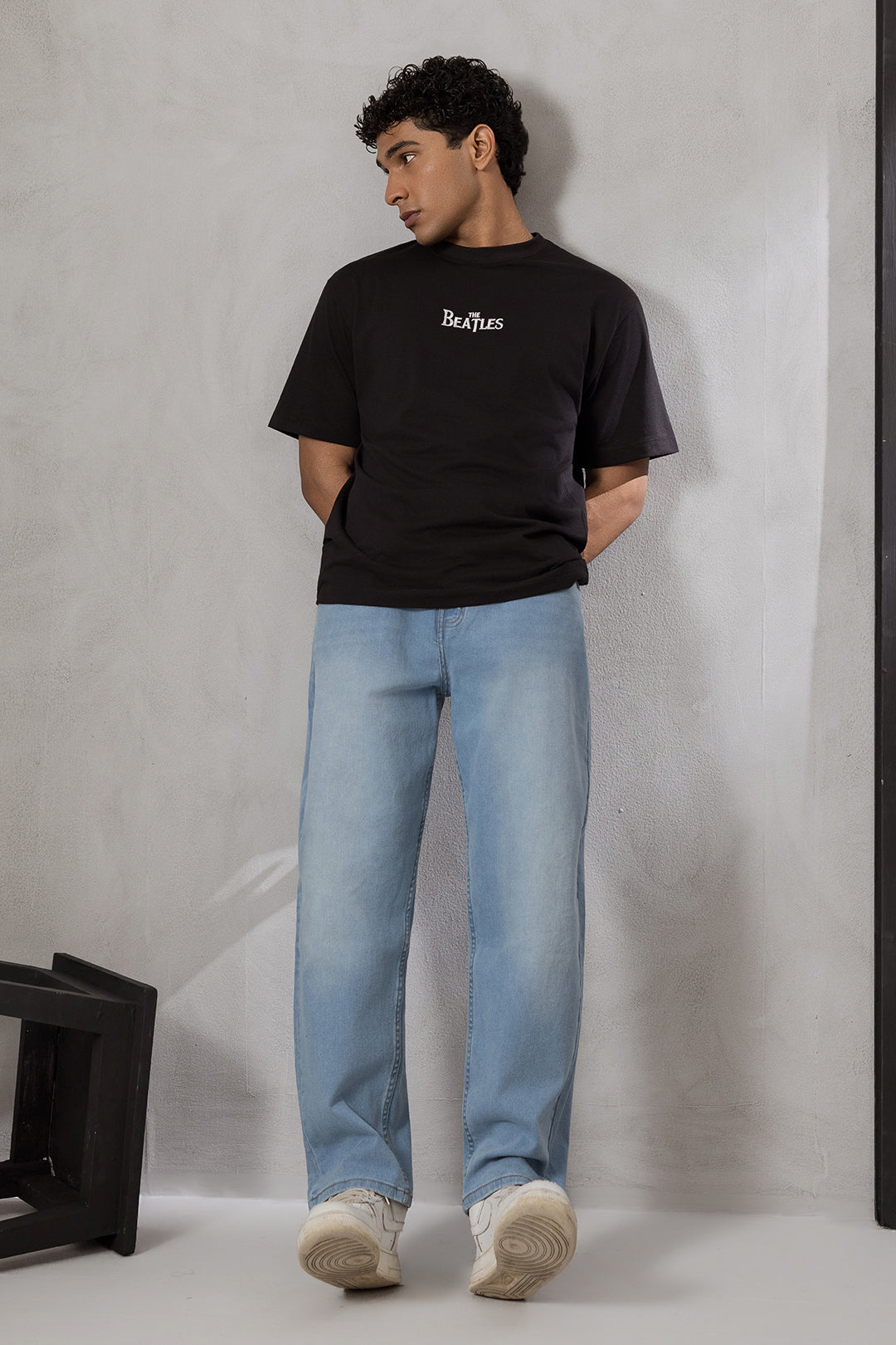 Relax Graphic T-Shirt - X004