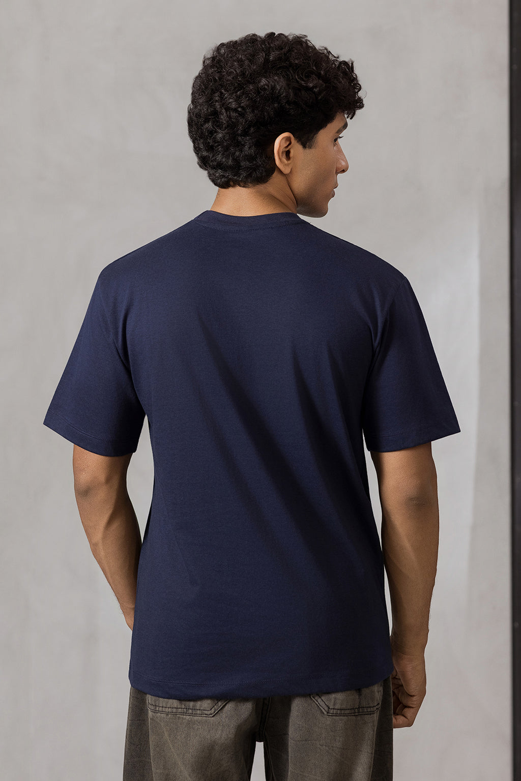 Relax Graphic T-Shirt - X019