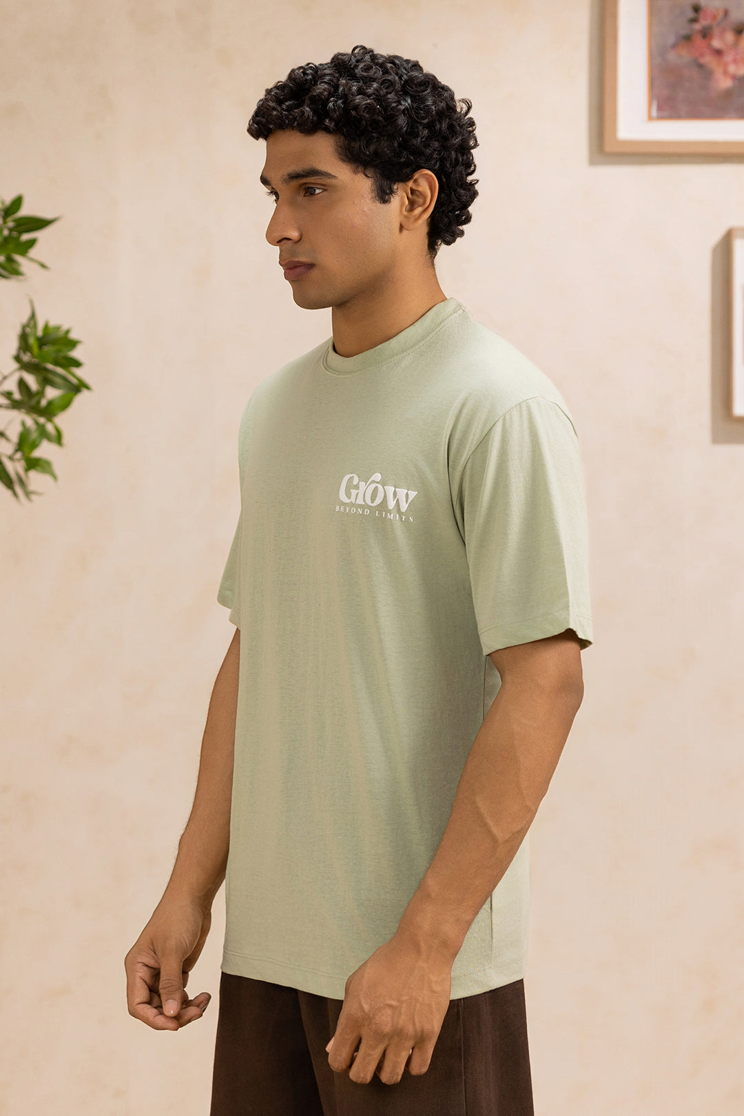 Relax Graphic T-Shirt - X106