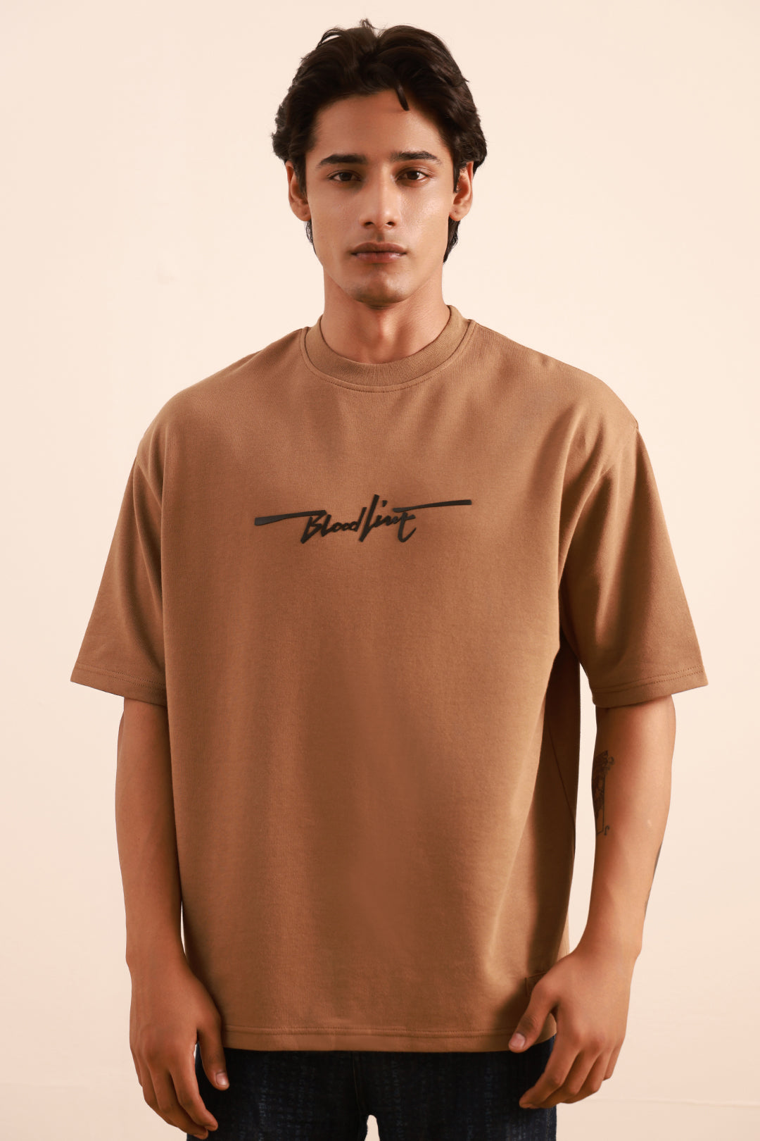 Oversized Graphic T-Shirt - 4012