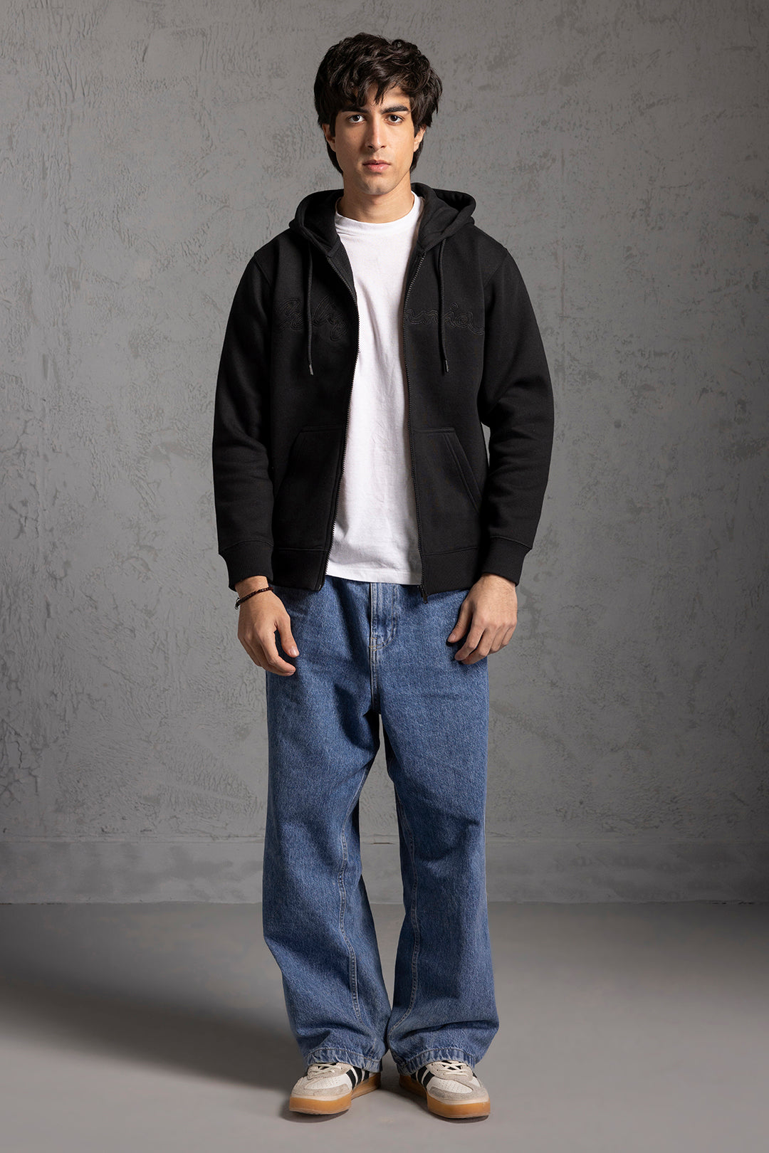 Graphic Zipper Hoodie - 5015