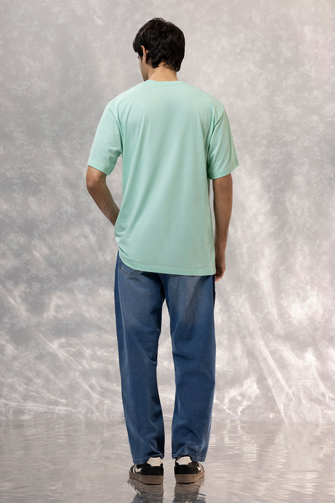 Relax Graphic T-Shirt - X335