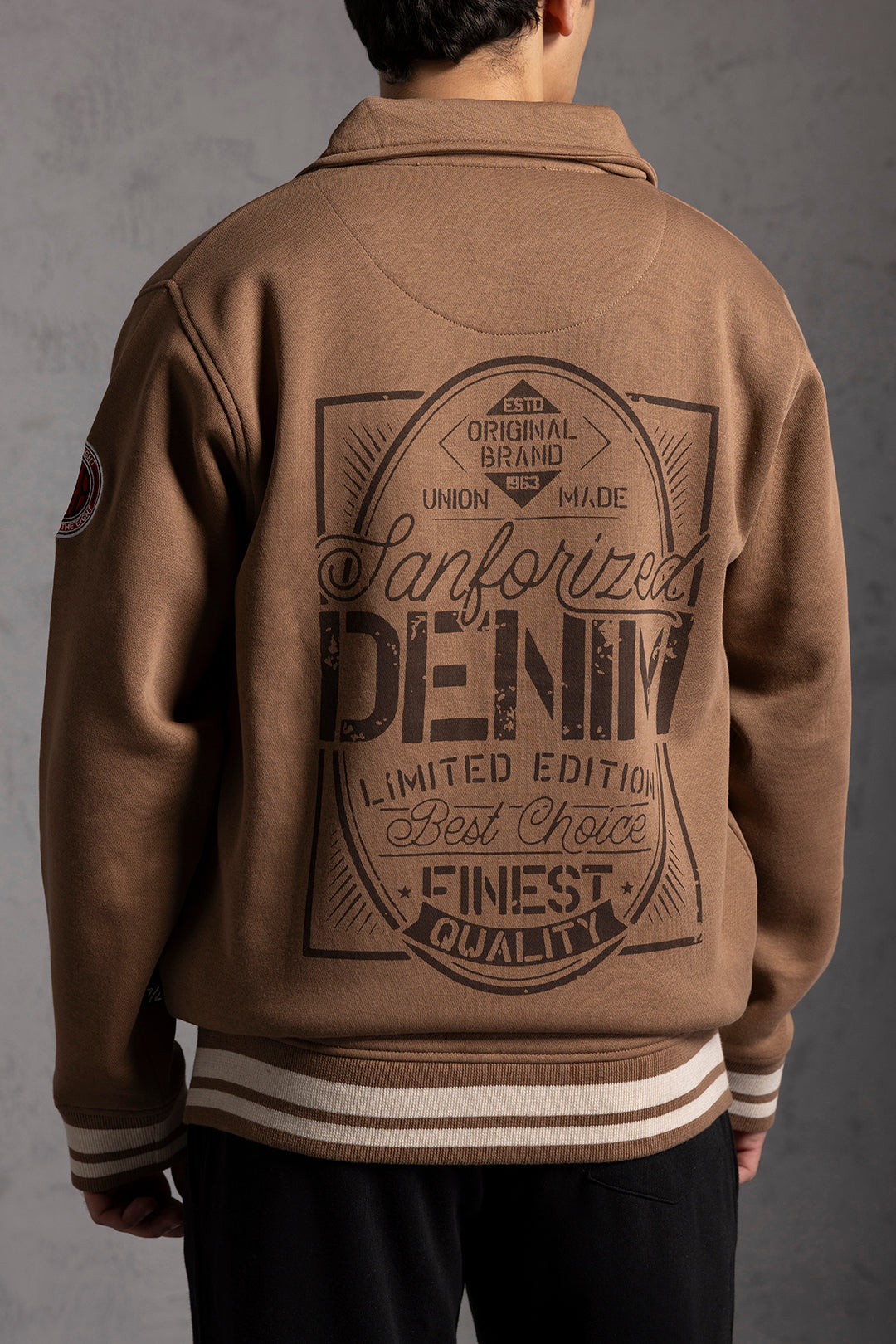 Versity Jacket - 5002