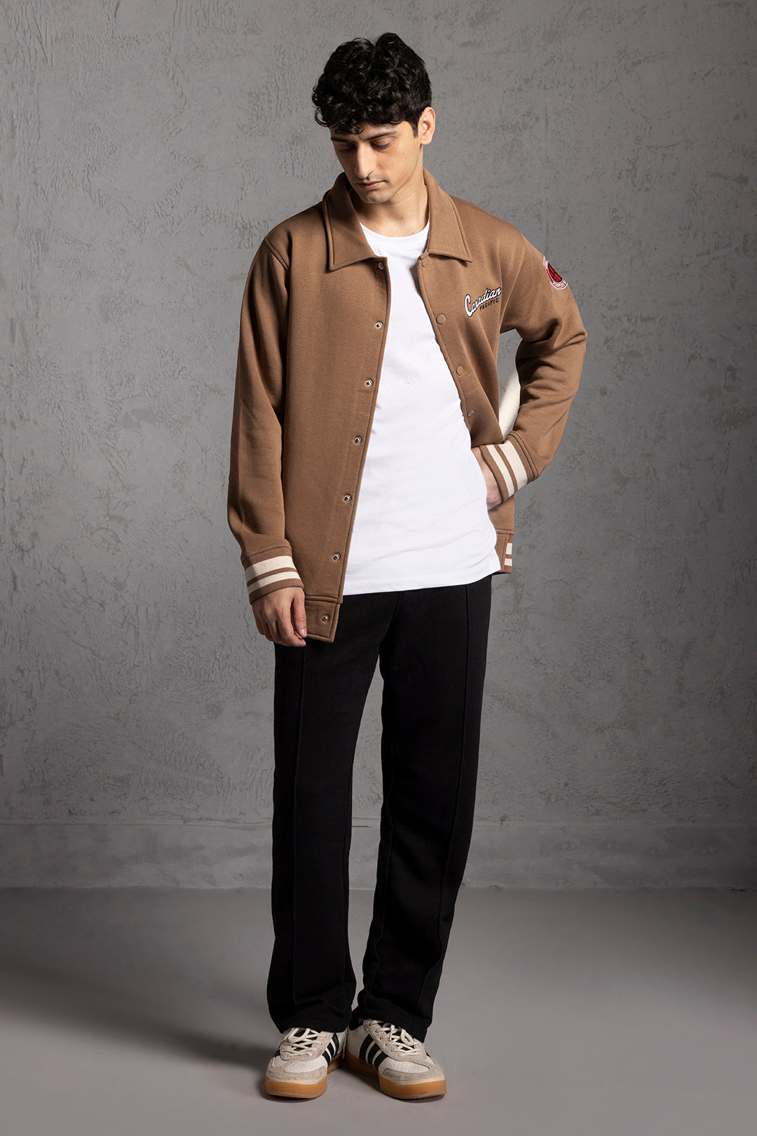 Versity Jacket - 5002