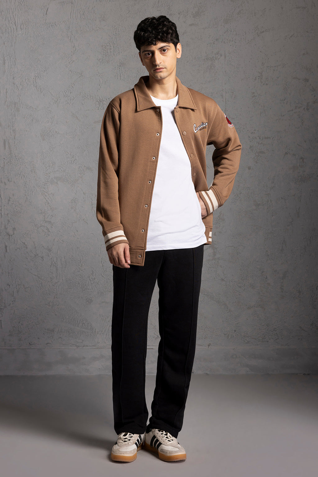 Versity Jacket - 5002