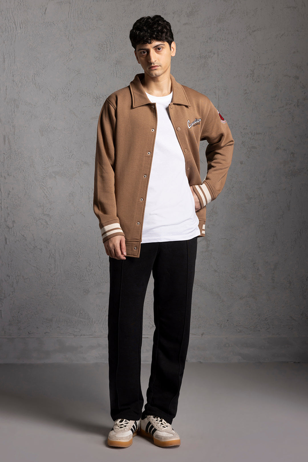 Versity Jacket - 5002