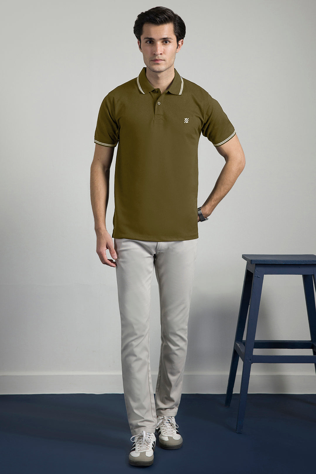 Essential Polo - 5002