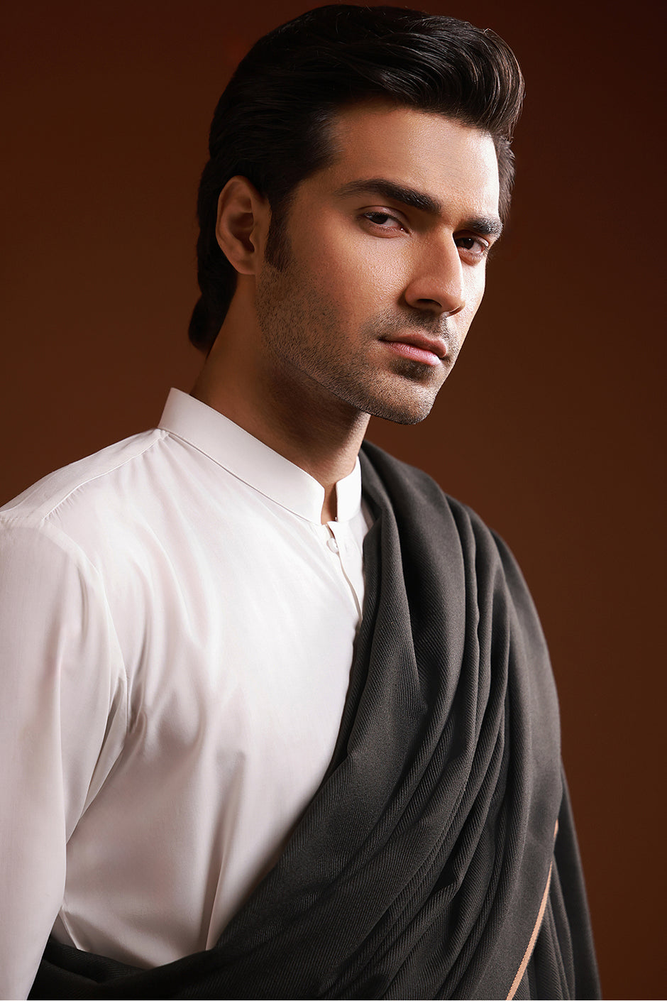 Buy Shawls for Men in Pakistan | Premium Men’s Shawl Online