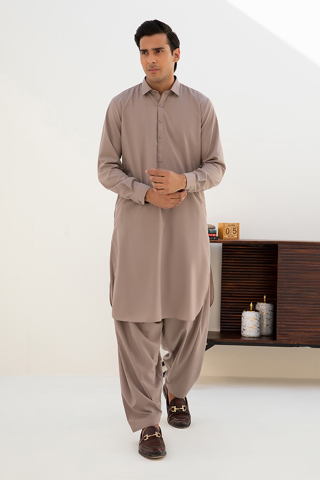 Wash & Wear Shalwar Kameez E001