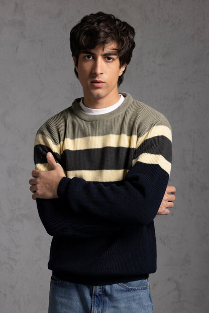 Sweaters - 5024
