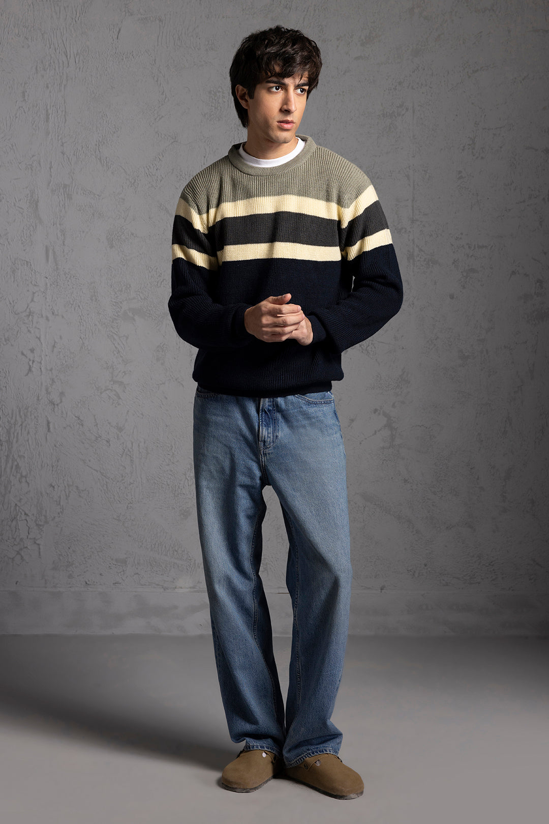Sweaters - 5024