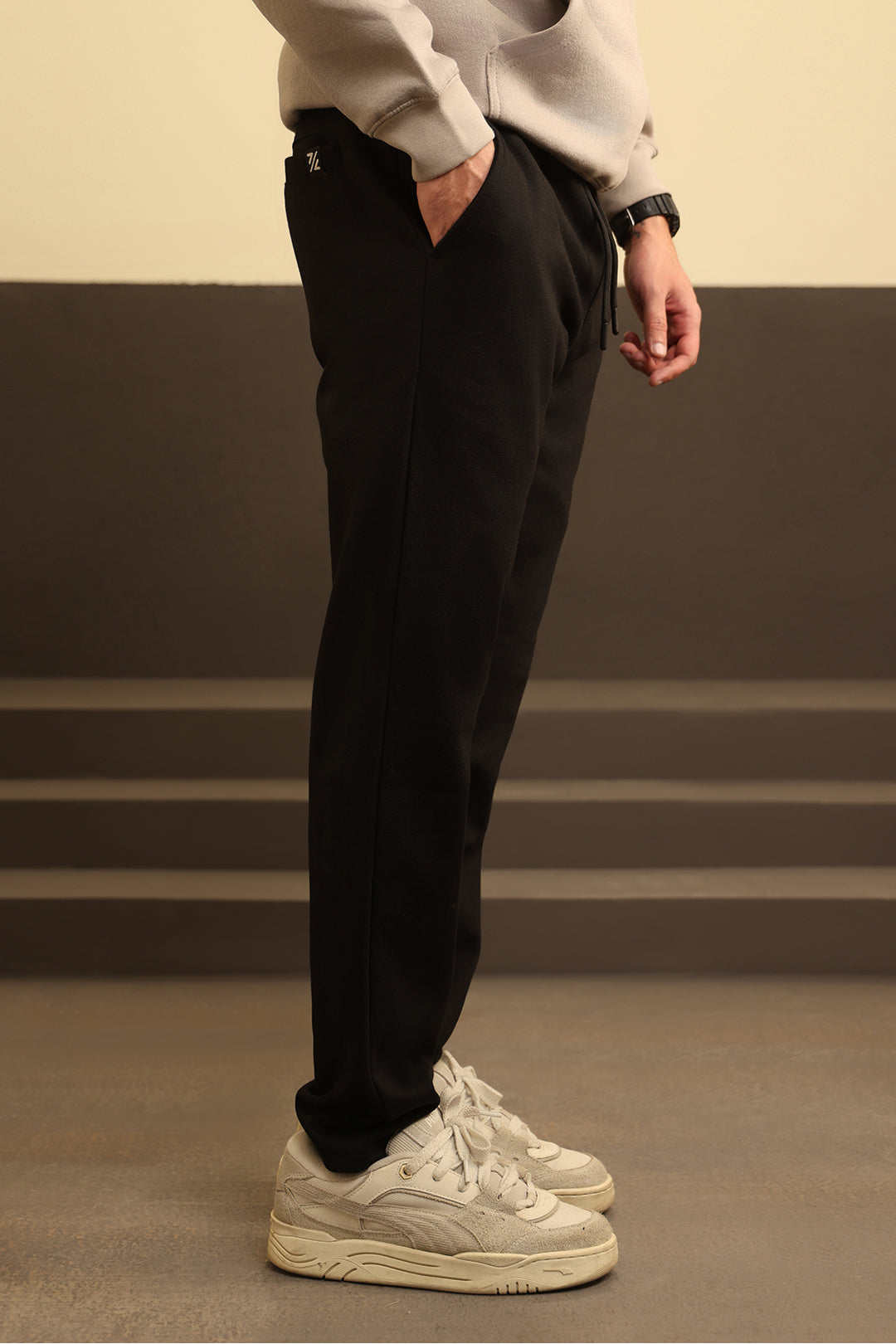 Knitted Straight Pant - 5001