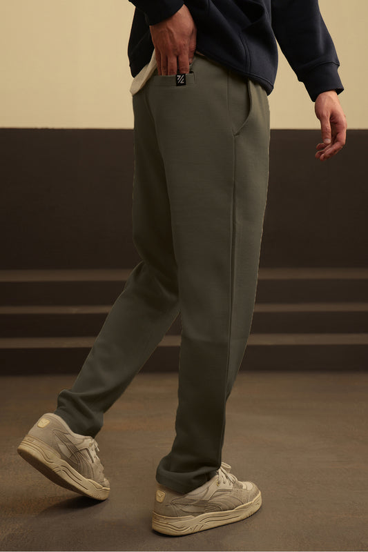 Knitted Straight Pant - 5001