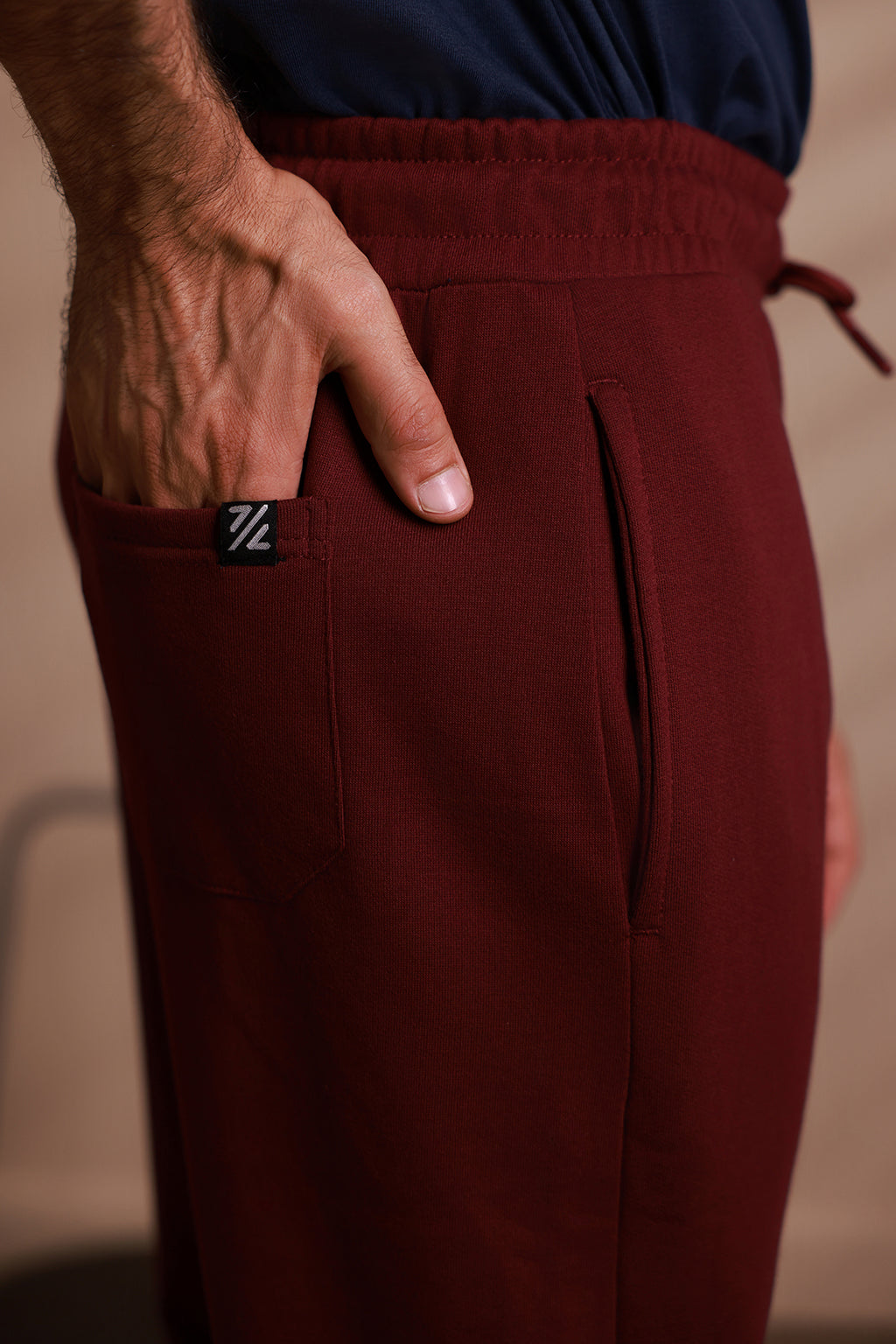 Knitted Relaxed-Cuff Pant - 5003