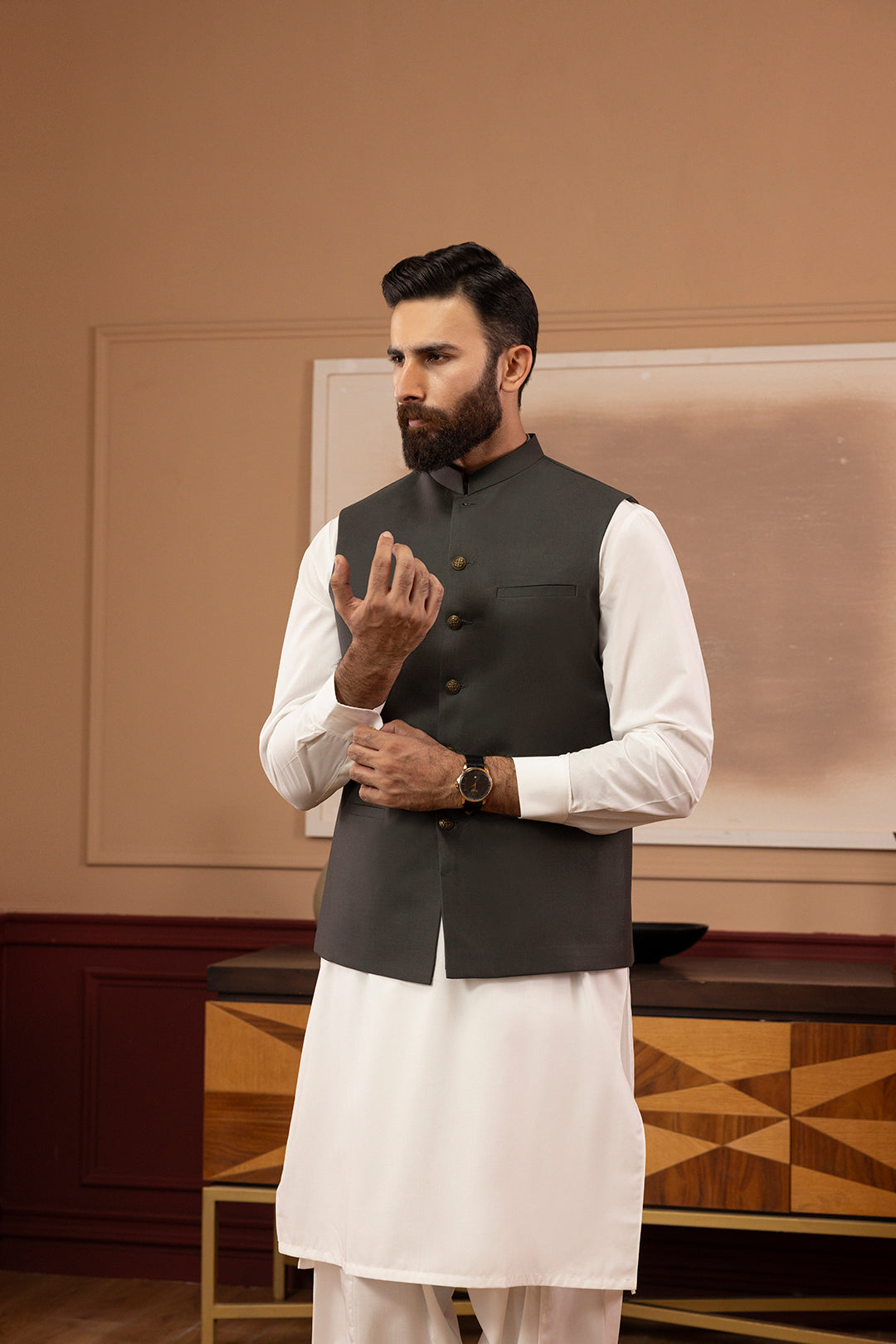 Waist Coat for Men at reasonable price - Zellbury