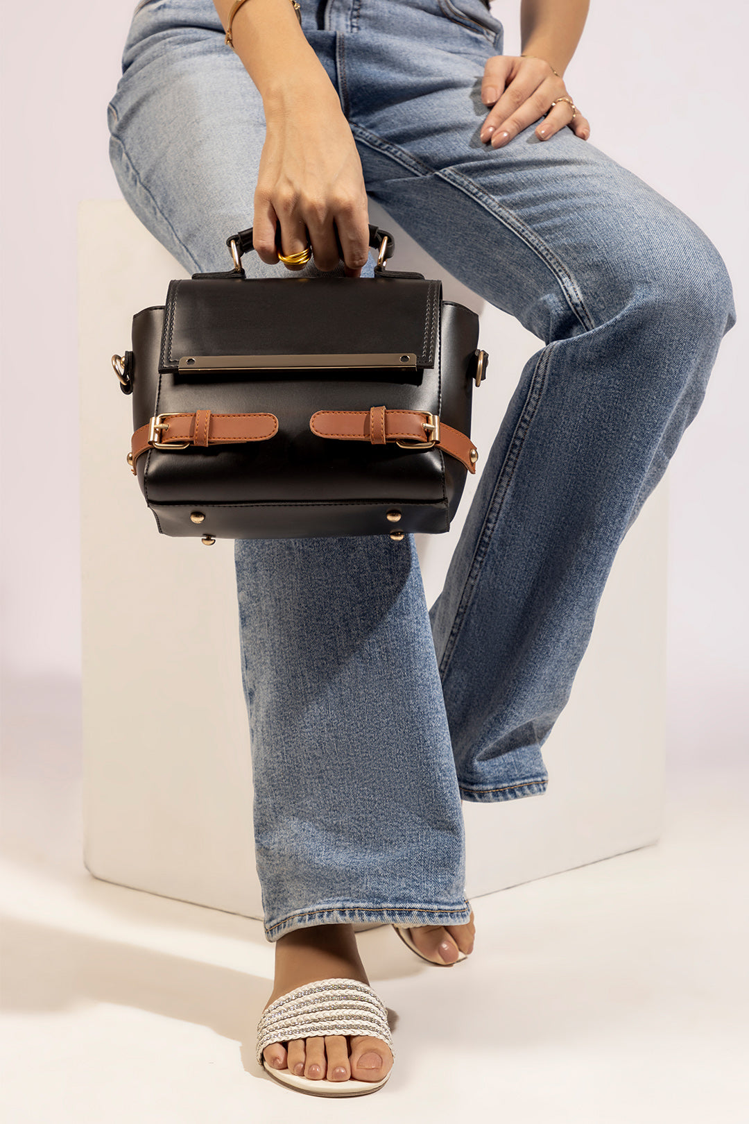 Cross-Body Bags - E097|Black/Mustard