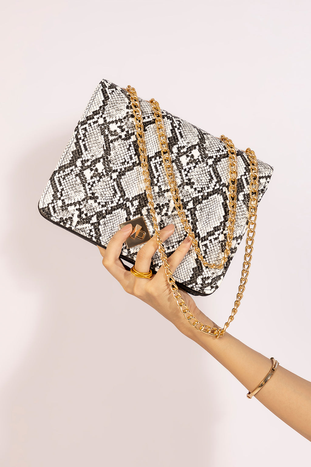 Cross-Body Bag - E132|Black