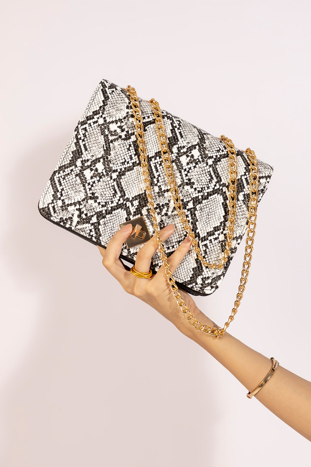 Cross-Body Bag - E132|Black