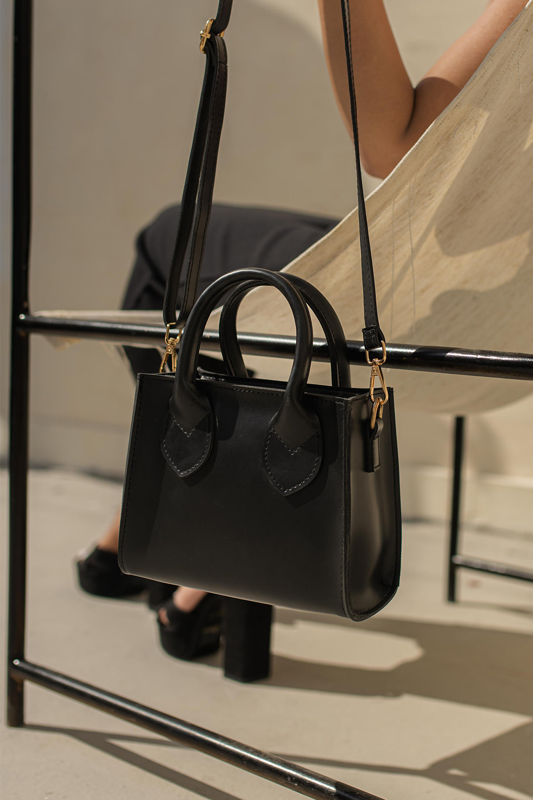 Cross-Body Bag - E203|Black