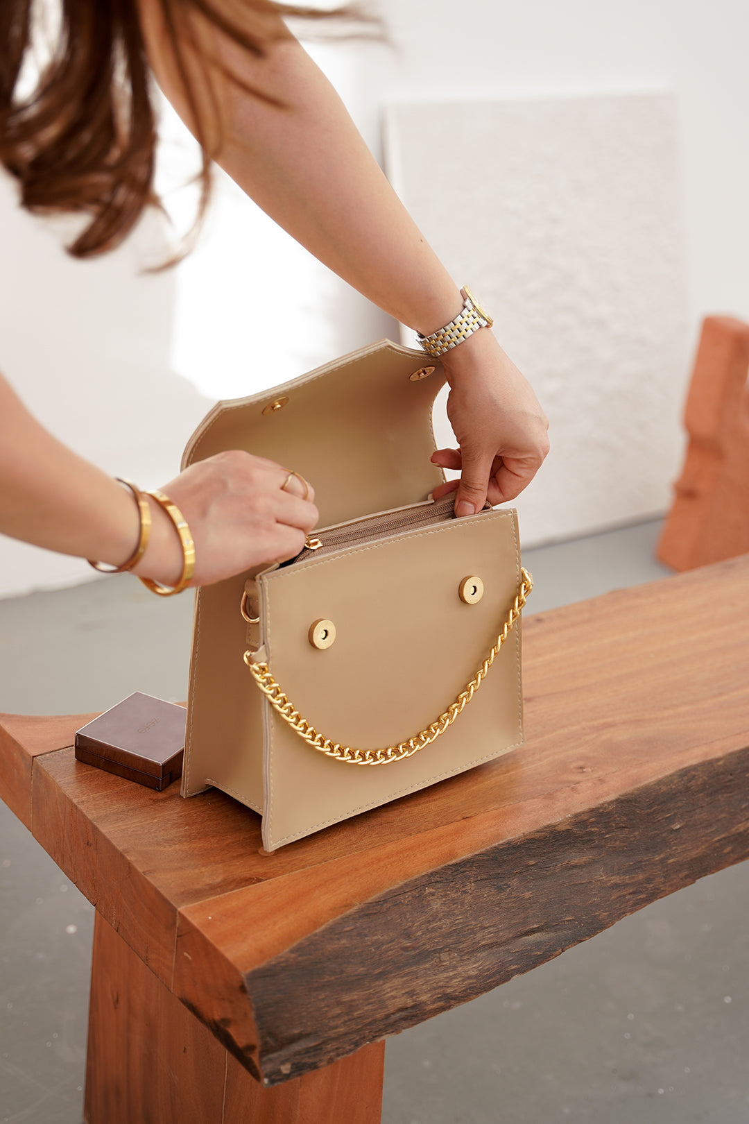 Cross-Body Bag - E206|Beige