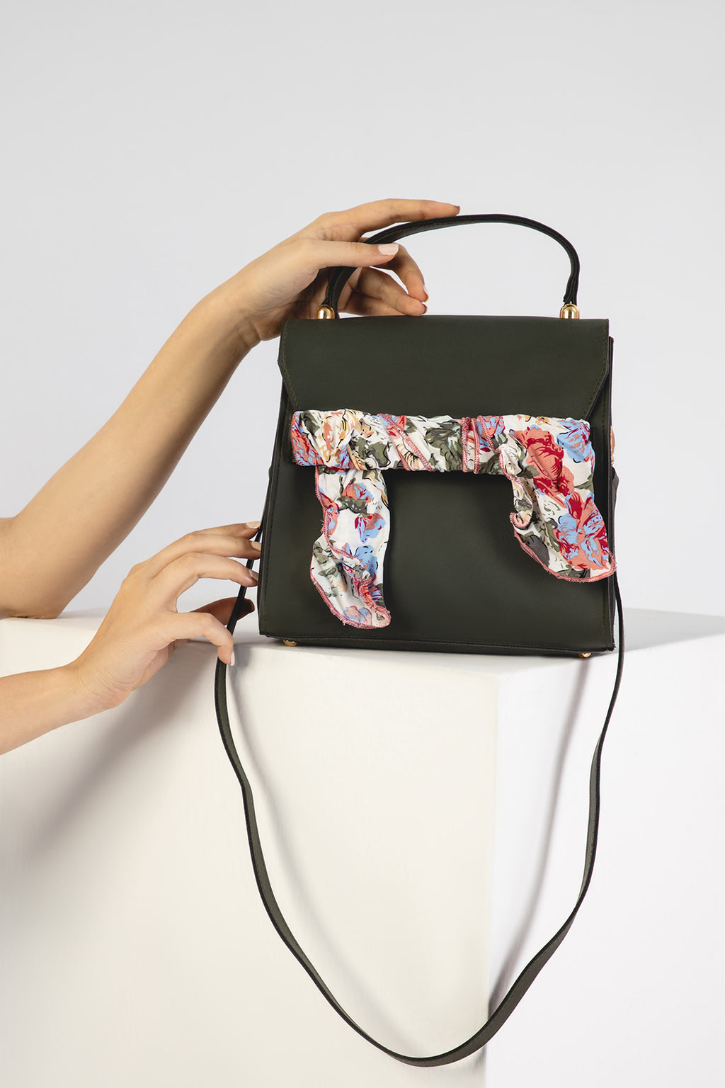 Cross-Body Bag - E207|Black