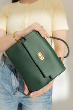 Cross-Body Bags - E220 - Green