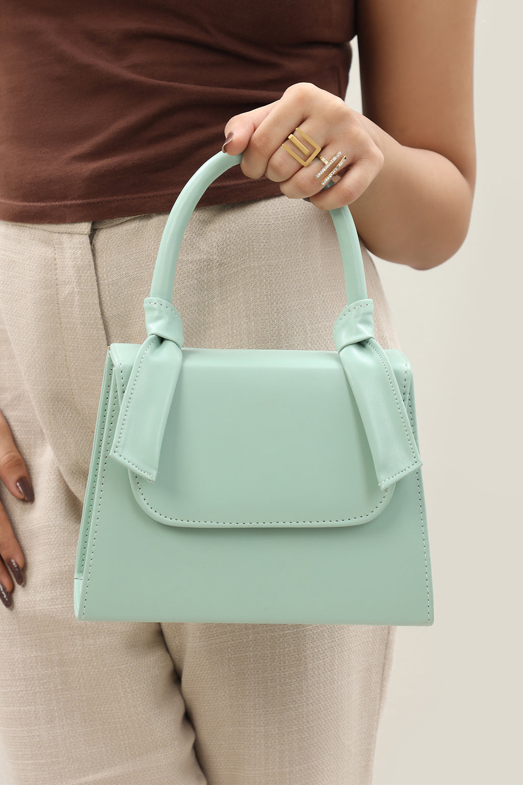 Cross-Body Bags - E307