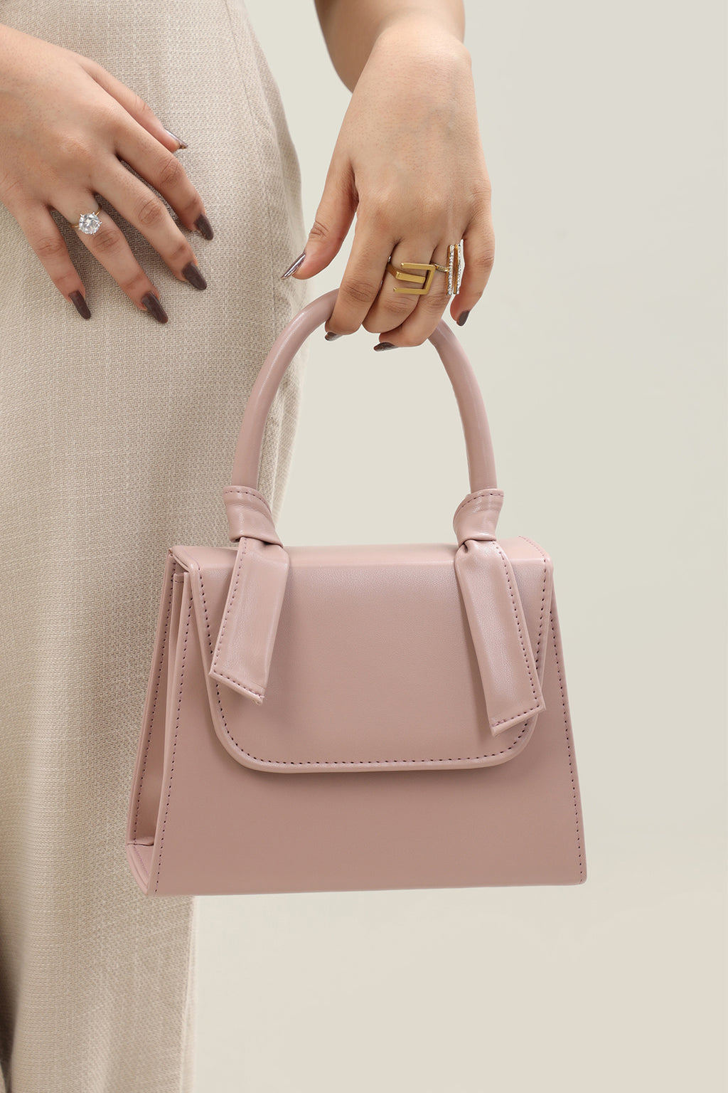 Cross-Body Bags - E307