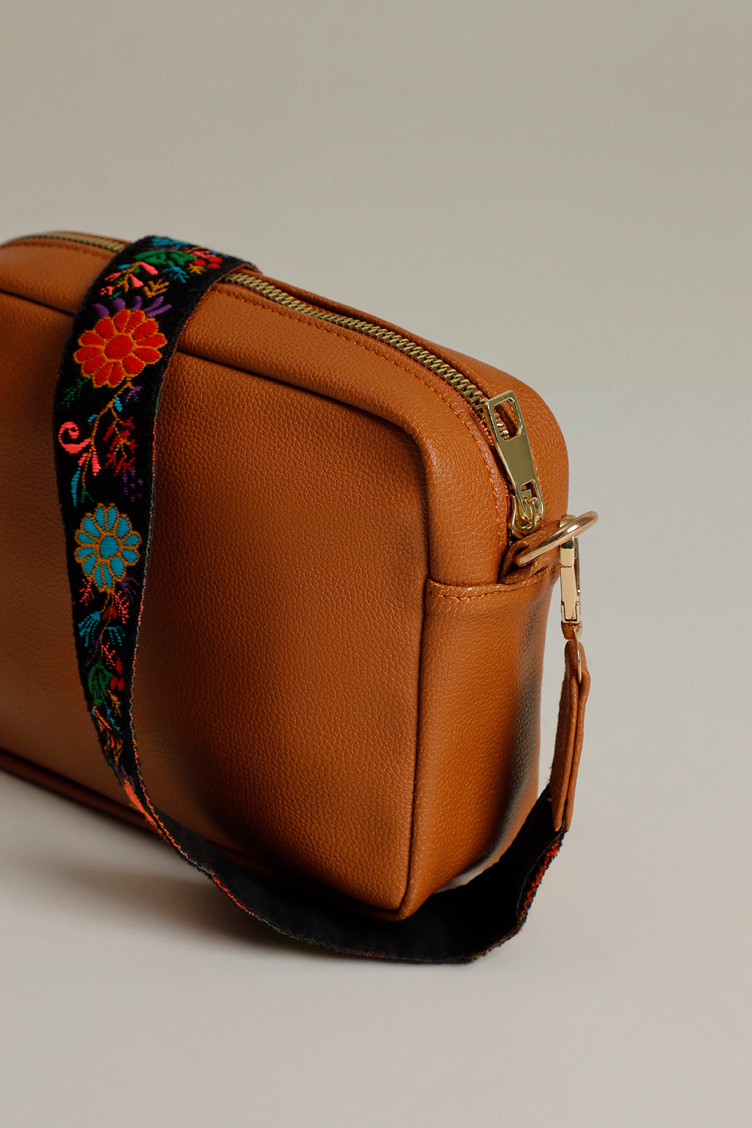 Cross-Body Bags - E339 - Mustard