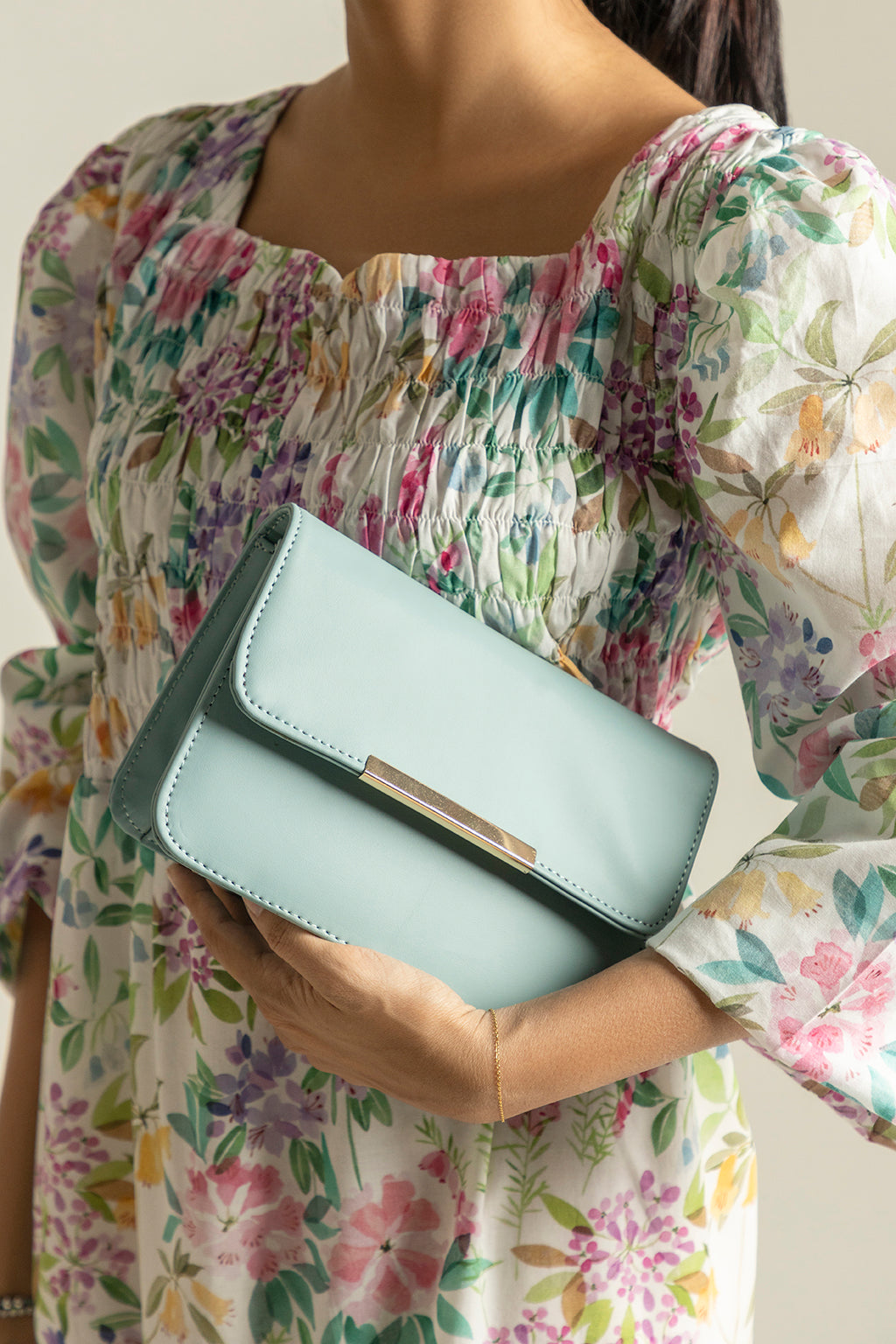 Cross-Body Bags - E367