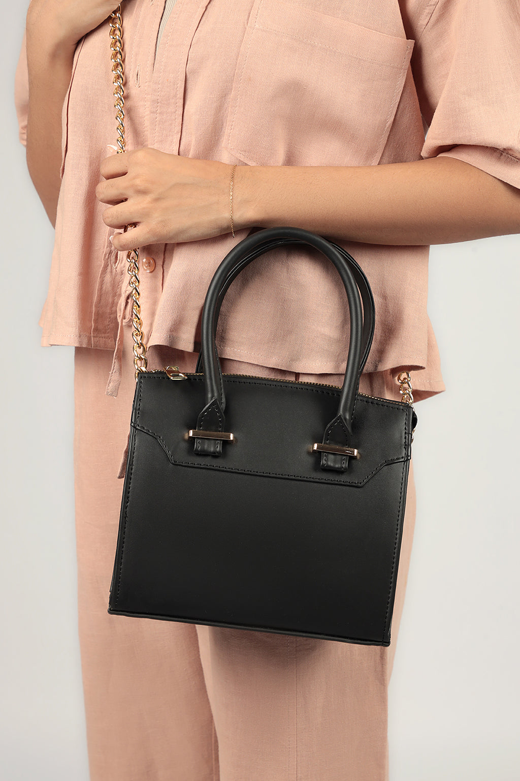 Cross-Body Bags - E384 - Black