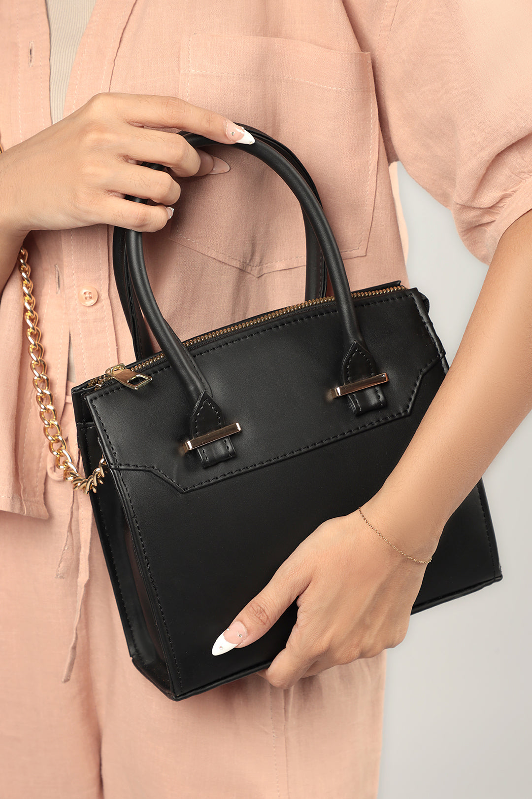 Cross-Body Bags - E384 - Black