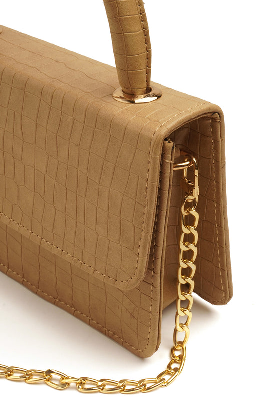 Cross-Body Bags - E395