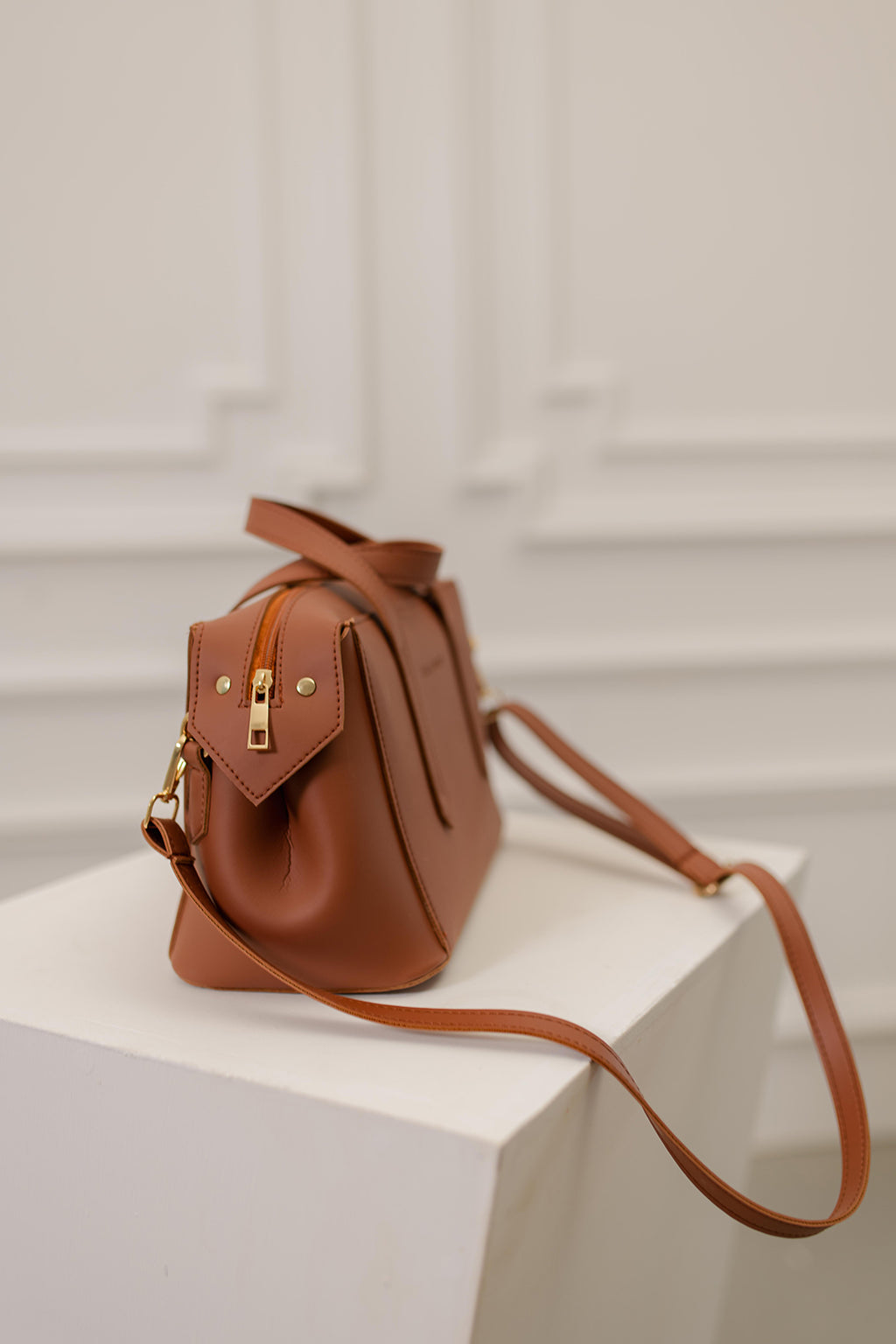 Cross-Body Bags - E403|Black