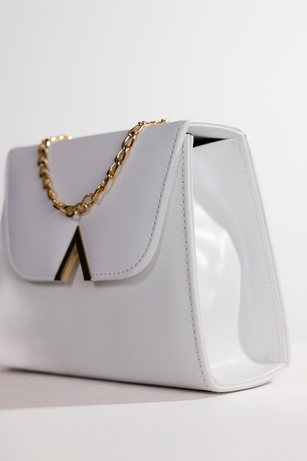 Cross-Body Bags - E558