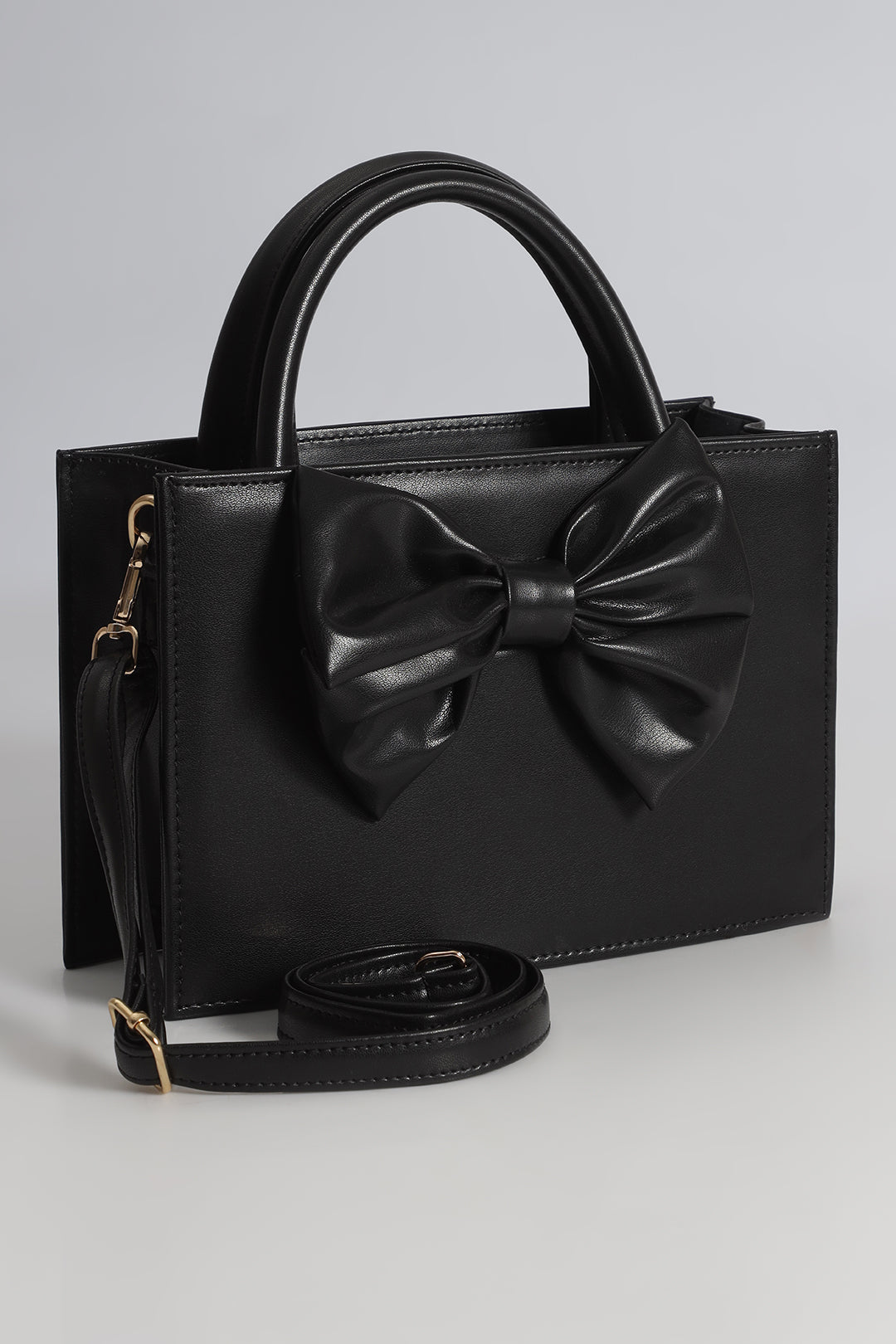 Cross-Body Bags - E560